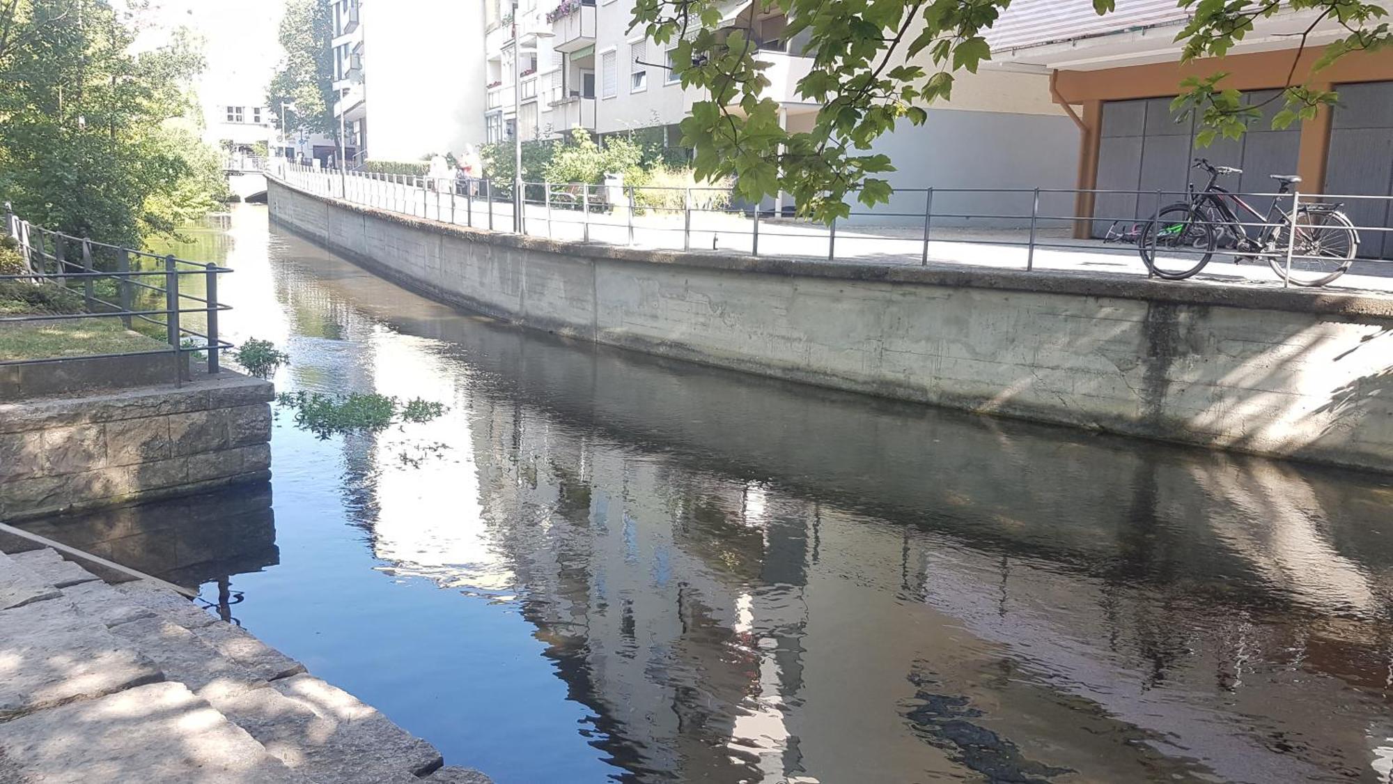 100M Zum Ulmer Muenster: 57M² Wohnung An Der Blau Экстерьер фото